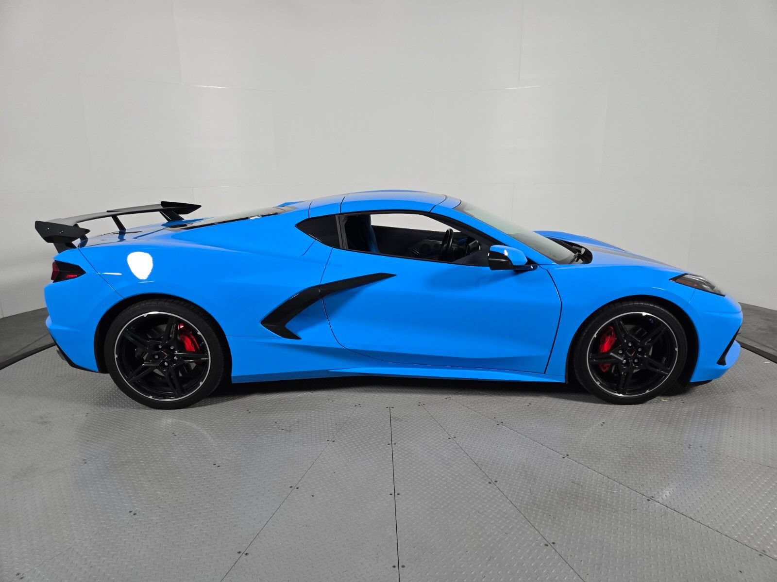 Used 2021 Chevrolet Corvette Stingray Premium Cpe w/ 3LT RWD image 6