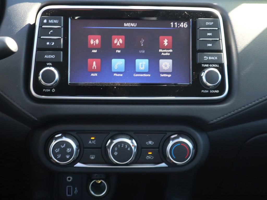 Used 2025 Nissan Versa S w/ Trunk Package image 14