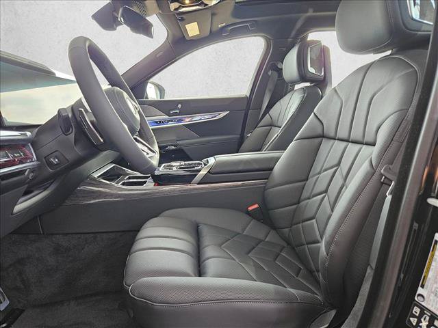 New 2026 BMW 740i xDrive AWD/4WD image 4