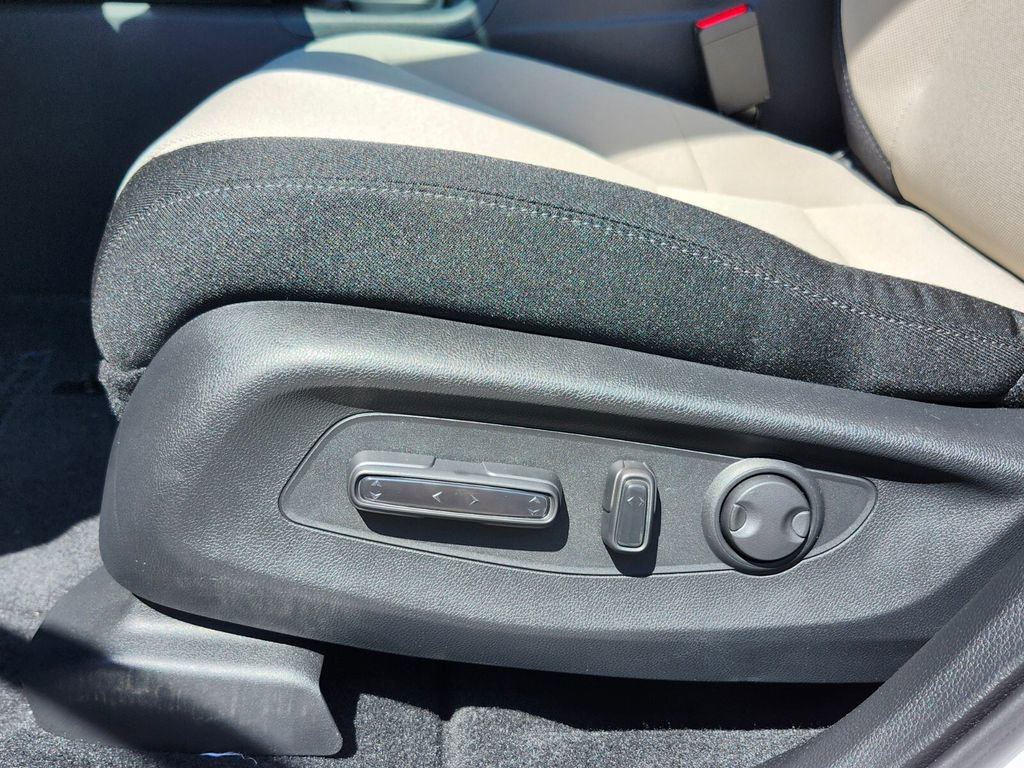 New 2026 Honda CR-V EX image 9