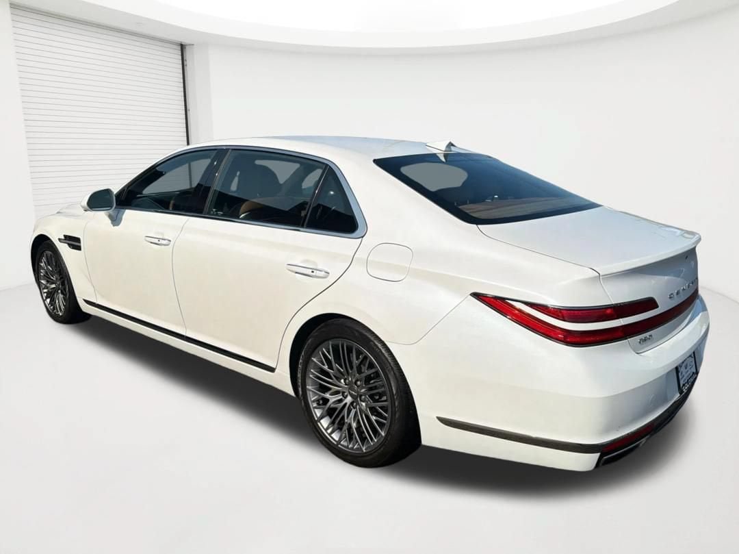 Used 2022 Genesis G90 3.3T Premium AWD/4WD image 7