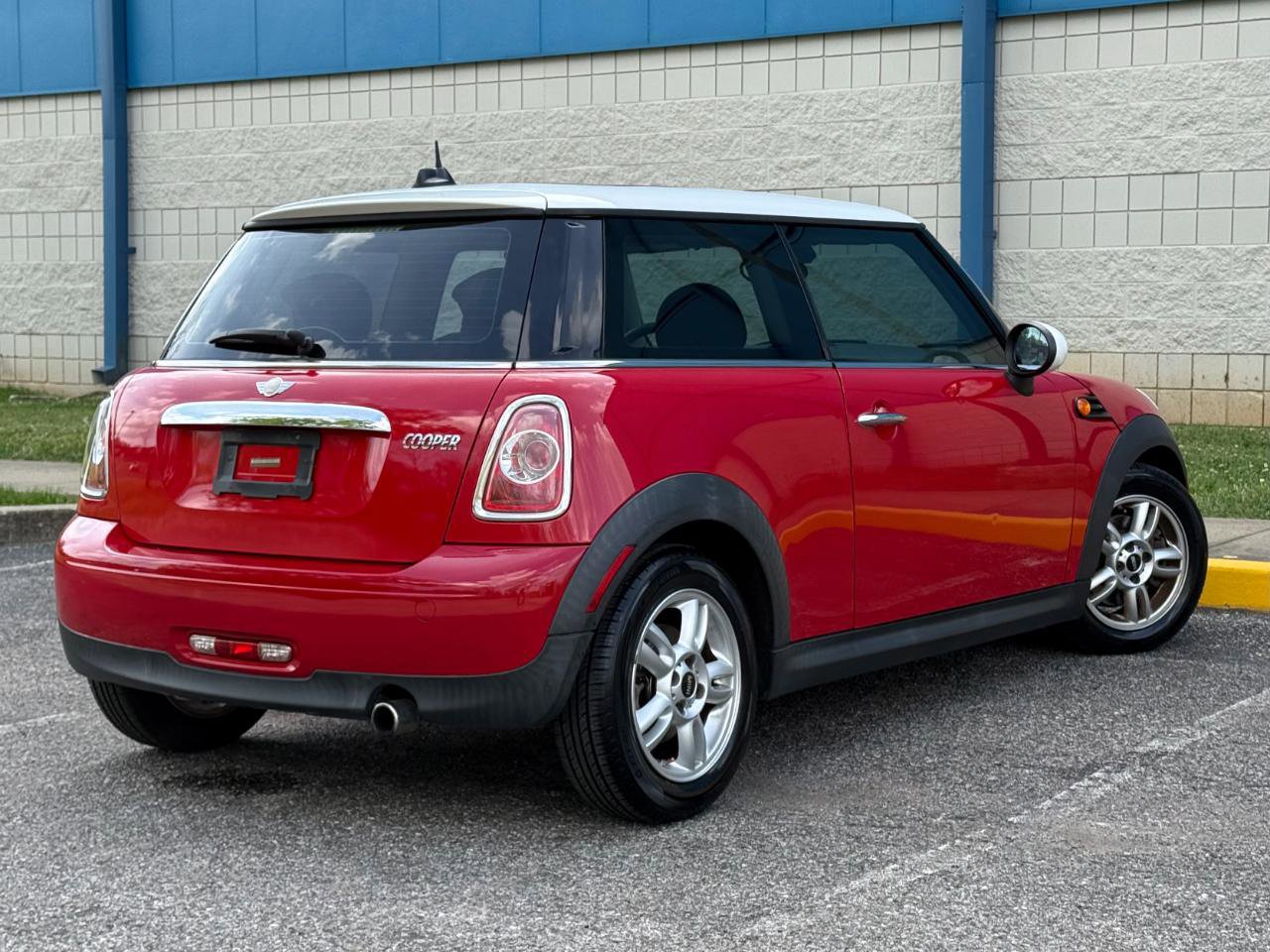 Used 2013 MINI Cooper Hardtop FWD image 5