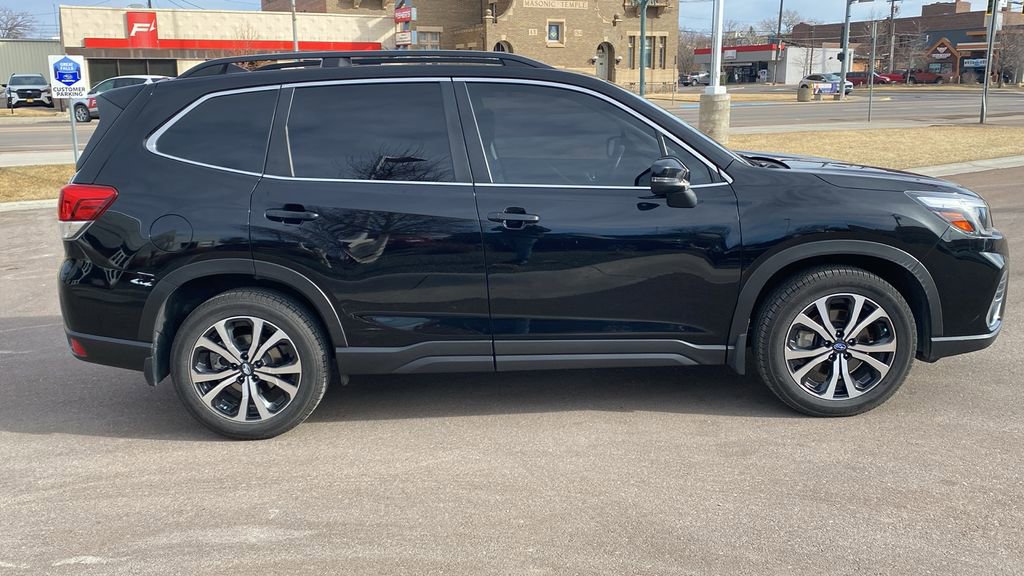 Used 2019 Subaru Forester Limited w/ Popular Package #3 image 4