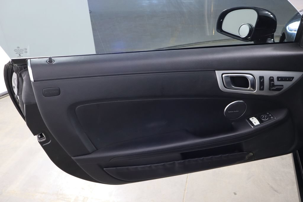 Used 2016 Mercedes-Benz SLK 300 image 10