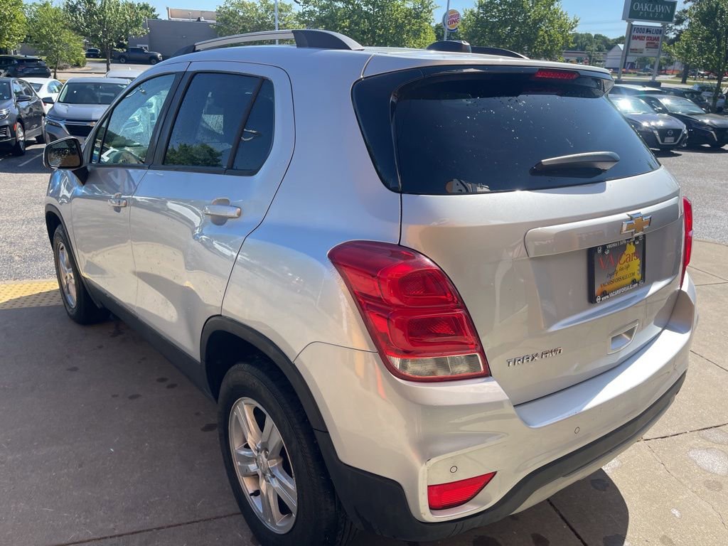 Used 2022 Chevrolet Trax LT w/ Driver Confidence Package AWD/4WD image 6