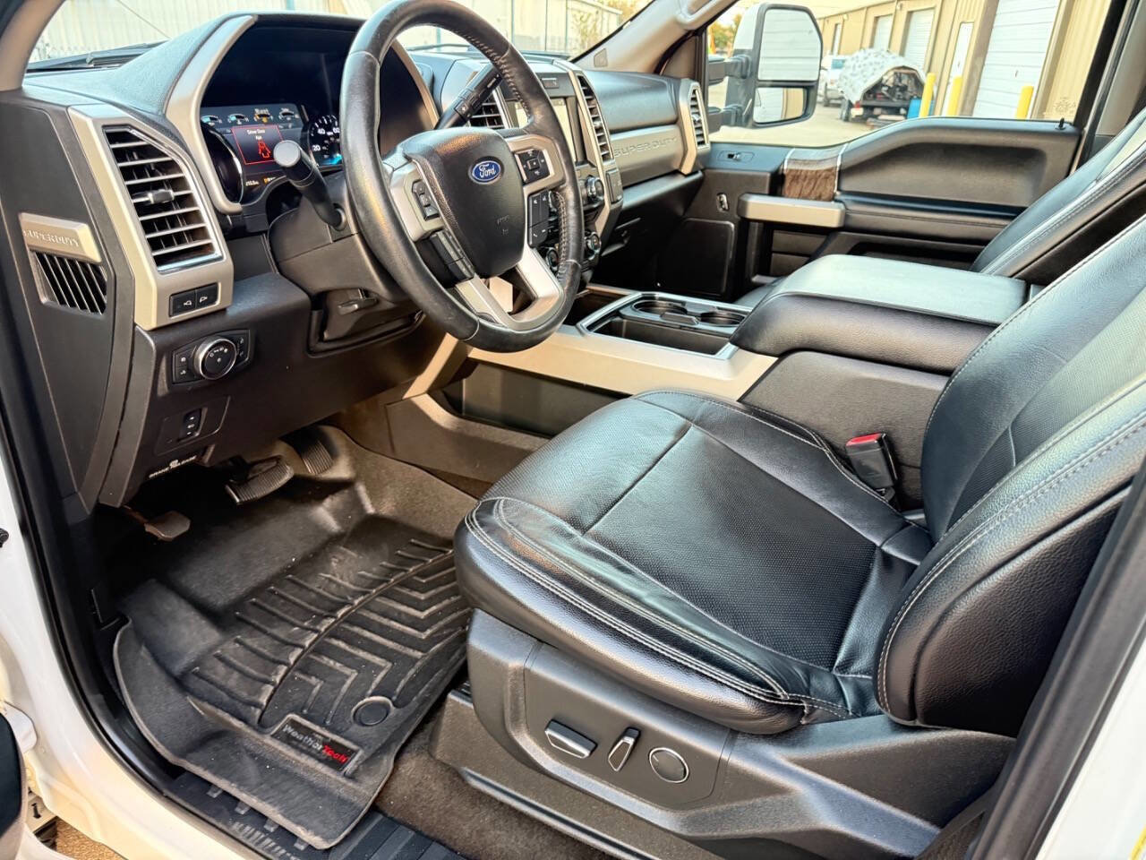 Used 2017 Ford F350 Lariat w/ Lariat Value Package image 13