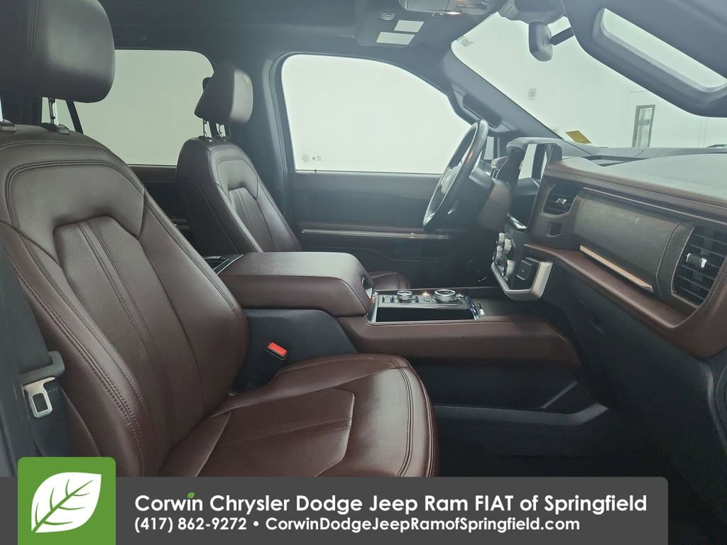Used 2024 Ford Expedition Max Limited image 35