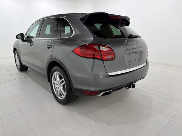 Used 2014 Porsche Cayenne Diesel AWD/4WD image 3