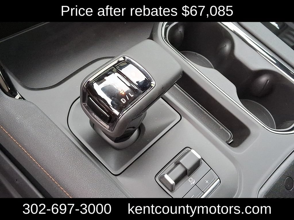 New 2026 GMC Sierra 1500 AT4 w/ Technology Package AWD/4WD image 15