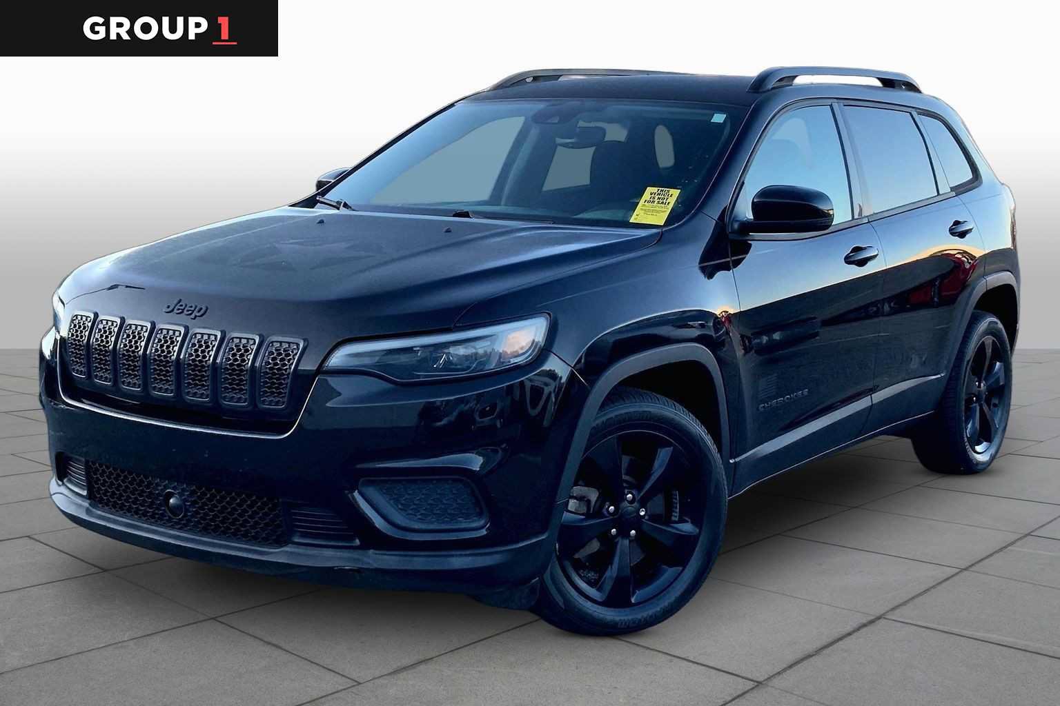 Used 2021 Jeep Cherokee Latitude FWD image 1