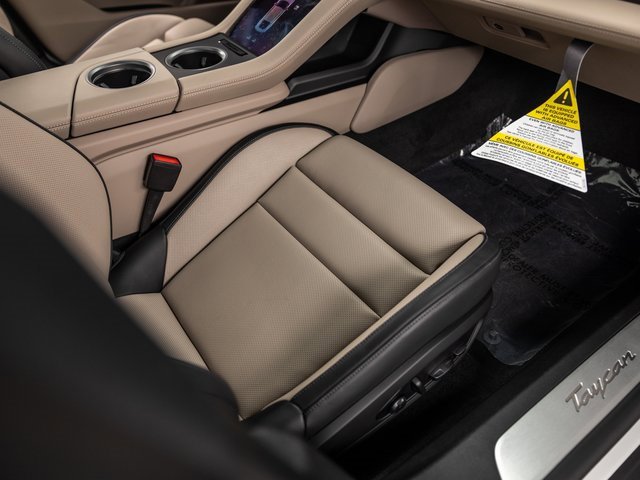 New 2025 Porsche Taycan image 51