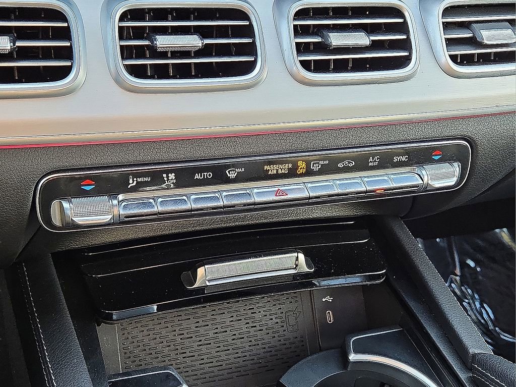 Used 2025 Mercedes-Benz GLS 450 4MATIC image 32