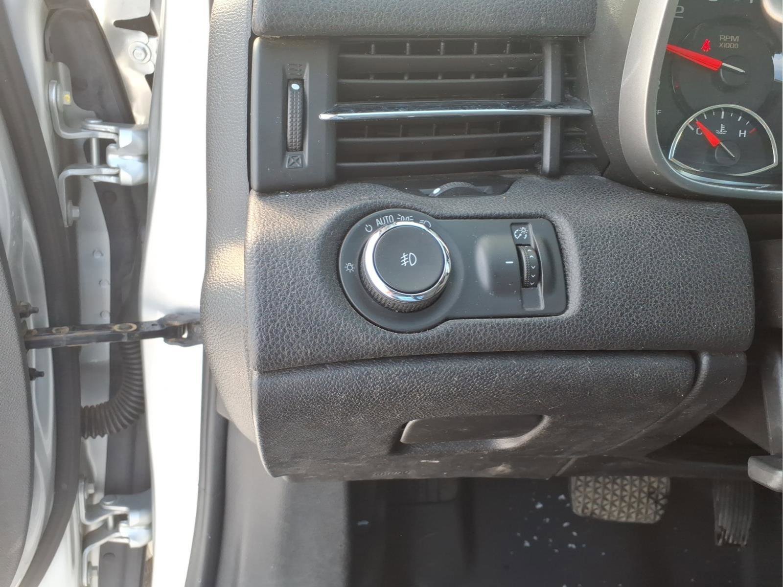 Used 2016 Chevrolet Malibu LTZ image 9