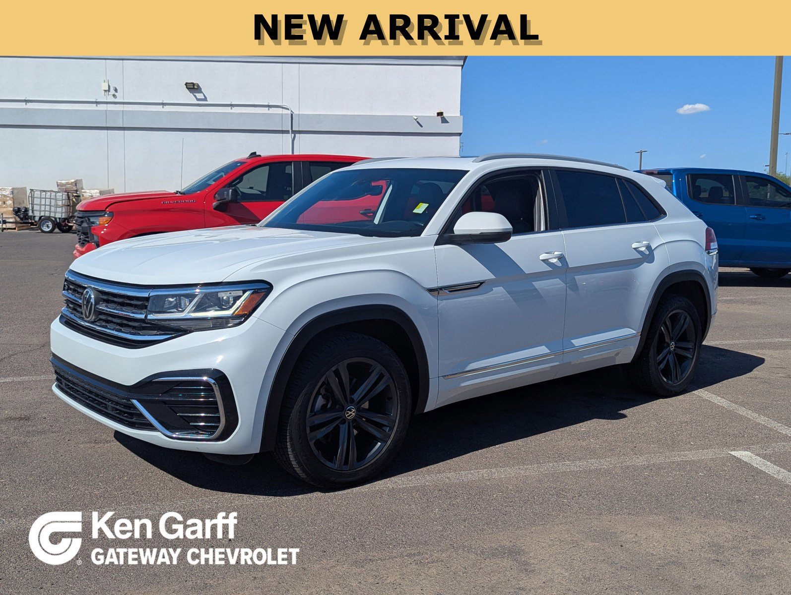 Used 2020 Volkswagen Atlas Cross Sport SE w/ Panoramic Sunroof Package