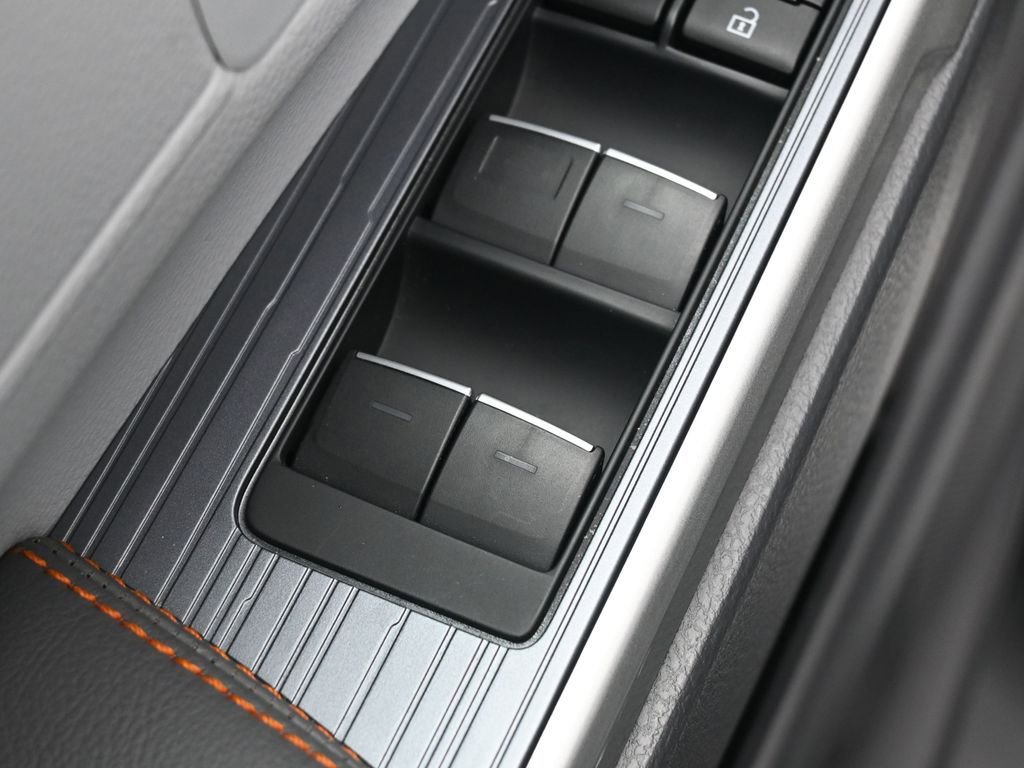 Certified 2024 Toyota Sienna XSE w/ XSE Plus Package image 15