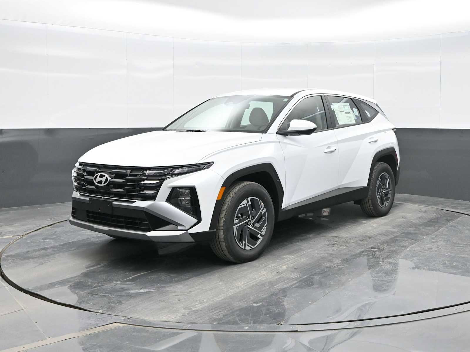 New 2026 Hyundai Tucson Blue SE w/ Tow & Go Package