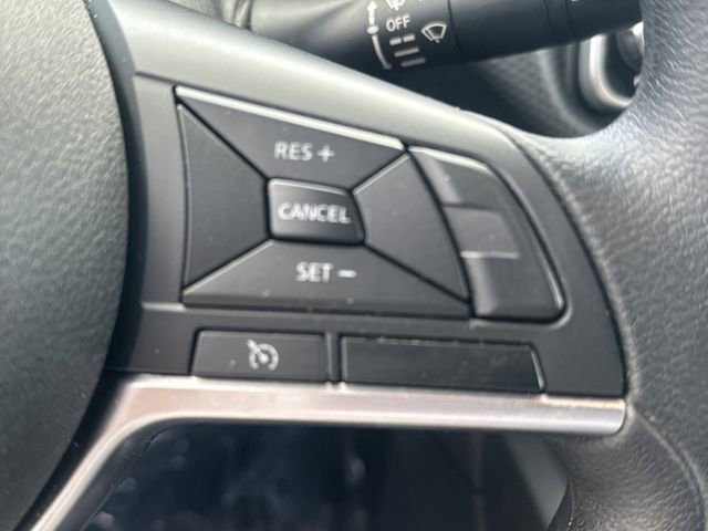 Used 2021 Nissan Kicks S FWD image 26