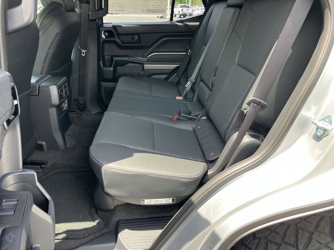New 2026 Toyota 4Runner TRD Off-Road Premium AWD/4WD image 10