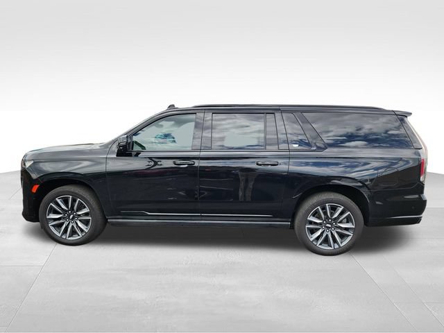 Used 2021 Cadillac Escalade ESV Sport Platinum AWD/4WD image 2