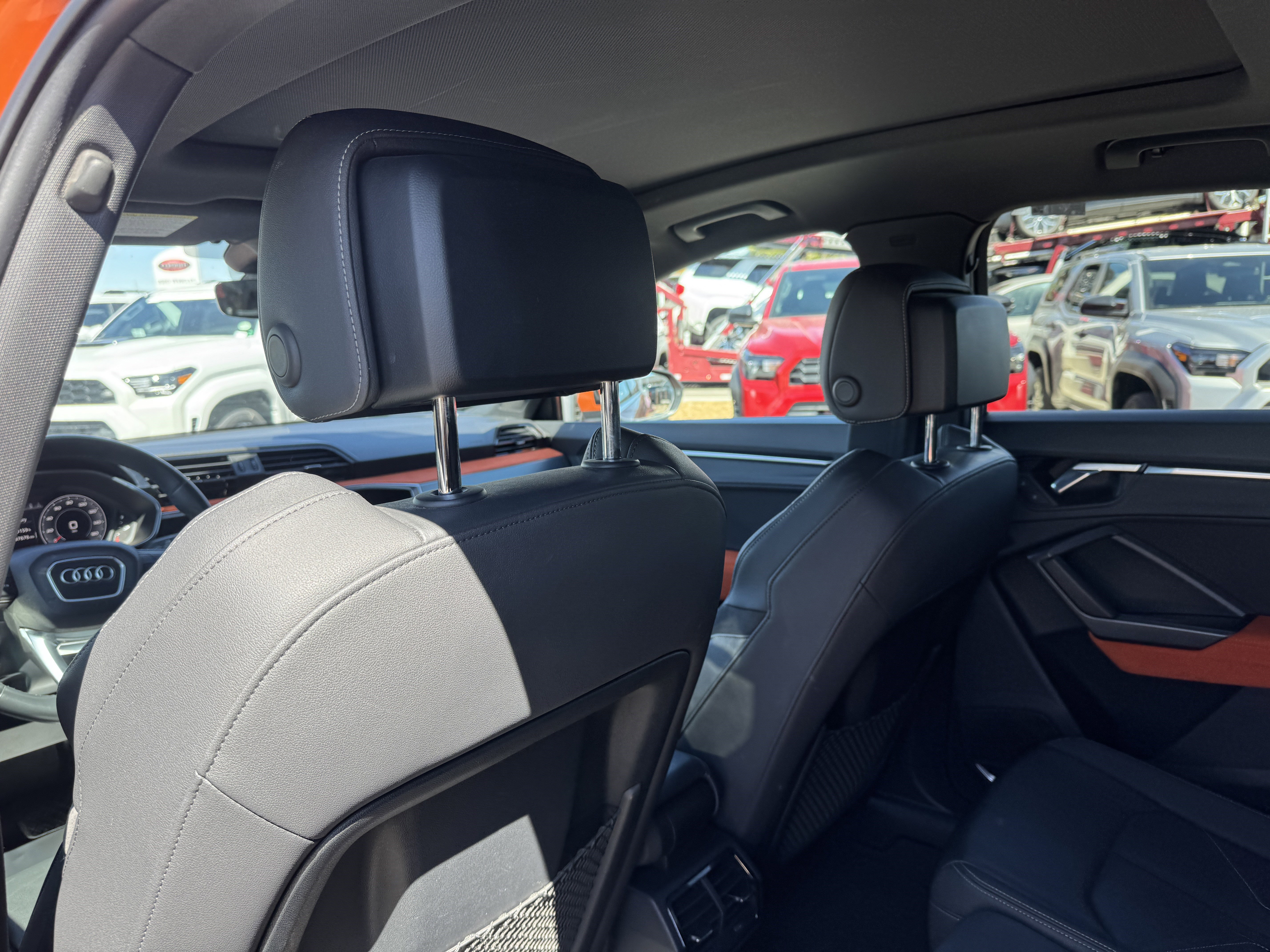 Used 2020 Audi Q3 2.0T Prestige w/ Prestige Package image 15