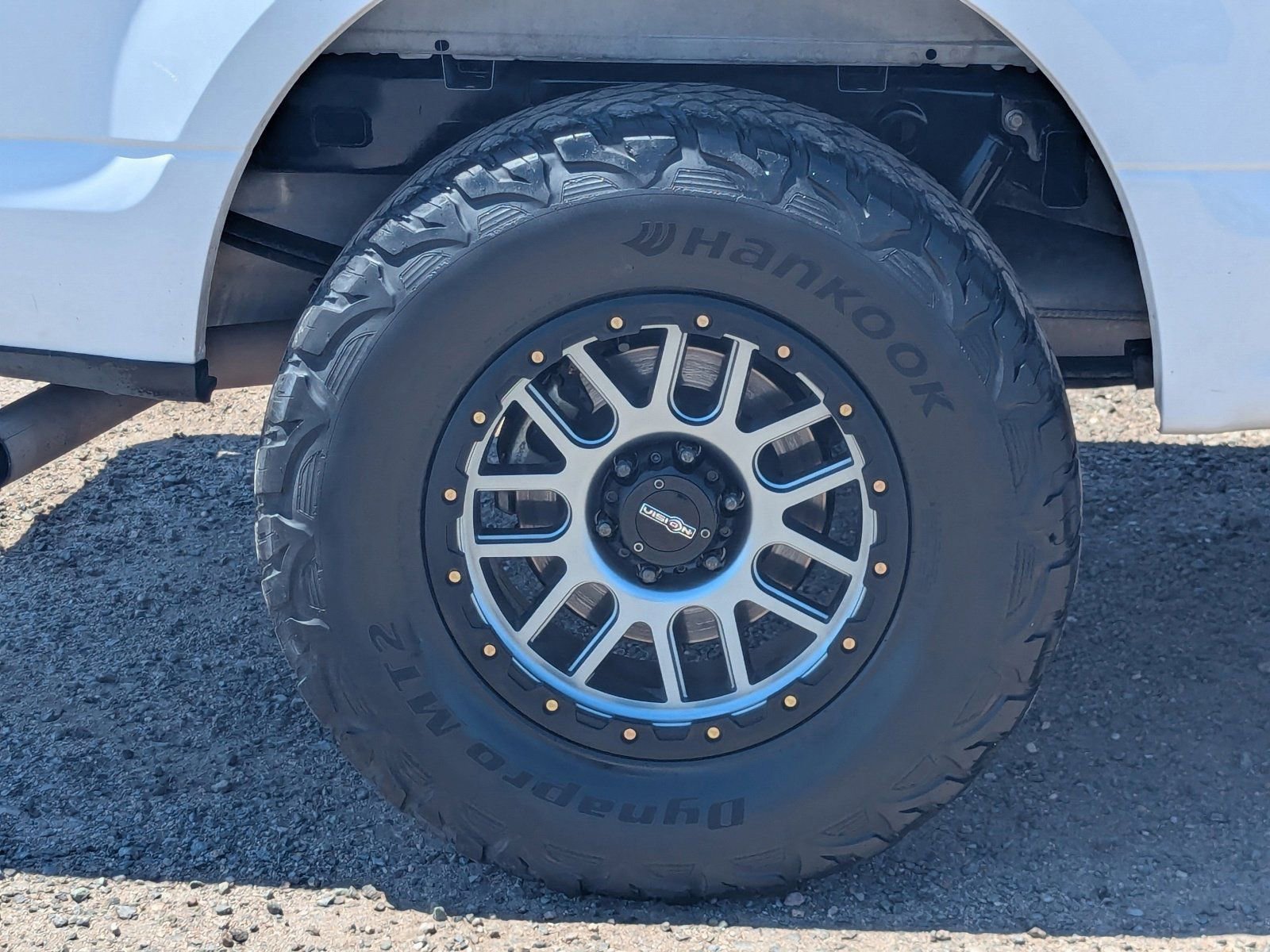 Used 2019 Ford F150 XL w/ Equipment Group 101A Mid AWD/4WD image 9