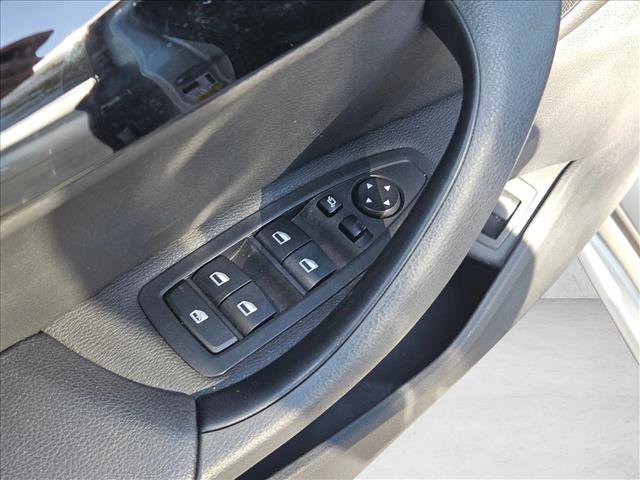 Used 2019 BMW X1 xDrive28i w/ Convenience Package image 12