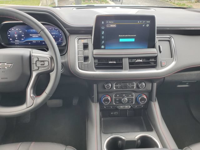 Certified 2024 Chevrolet Suburban RST w/ Luxury Package AWD/4WD image 19