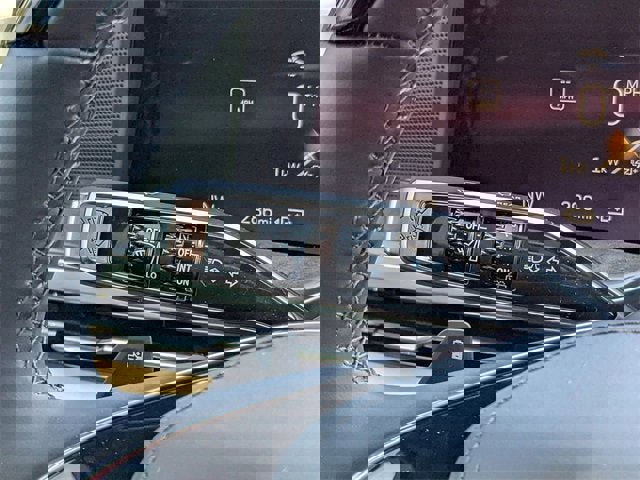 New 2025 Cadillac Escalade IQ Luxury 2 image 28