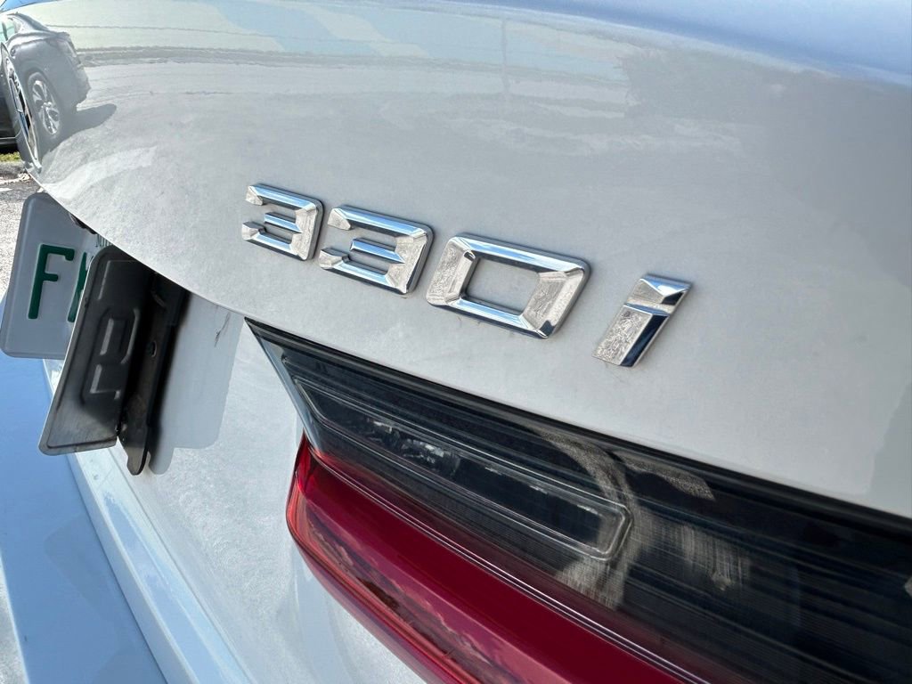 Used 2025 BMW 330i xDrive 330i xDrive image 40