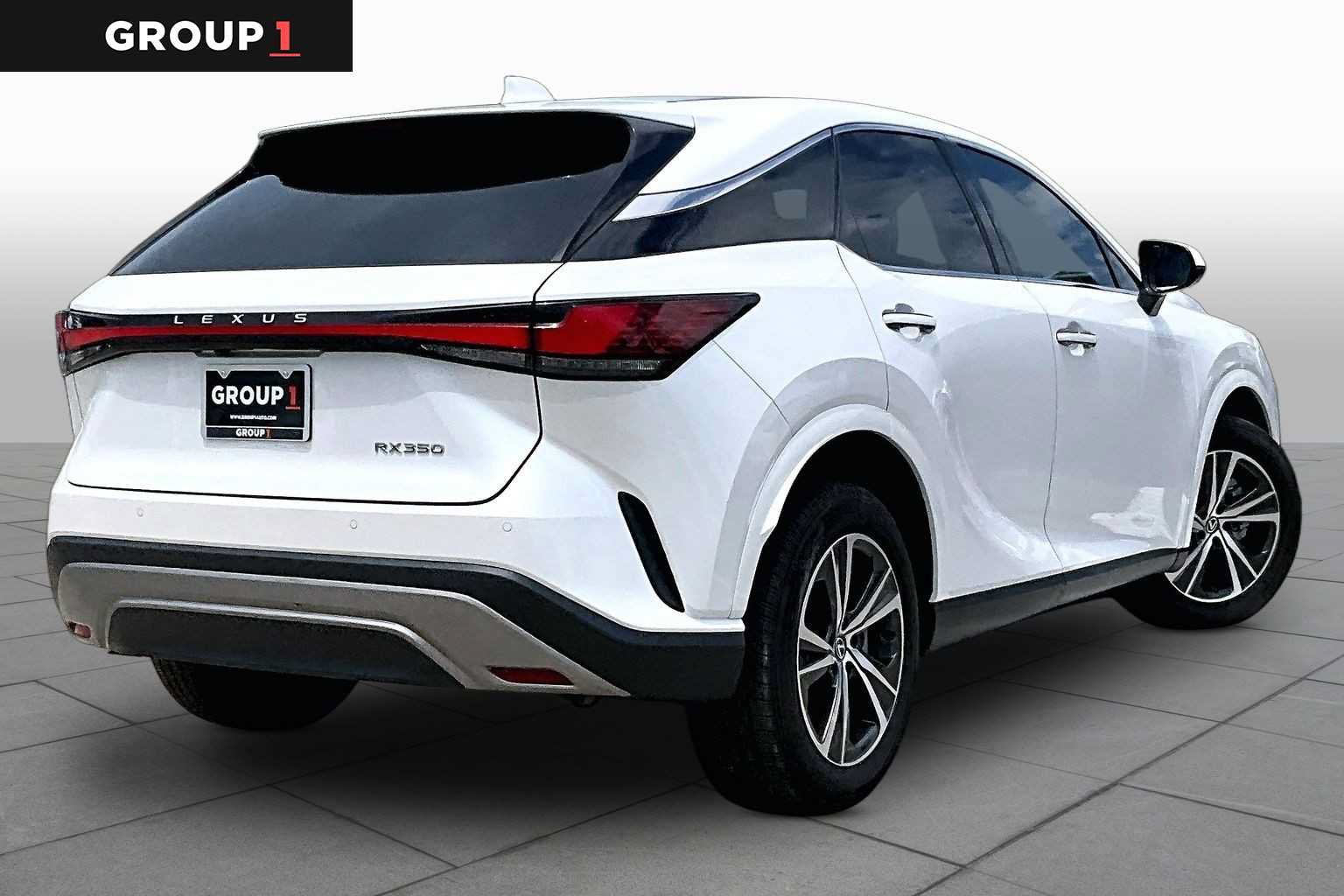 Certified 2024 Lexus RX 350 FWD w/ Technology Package image 11