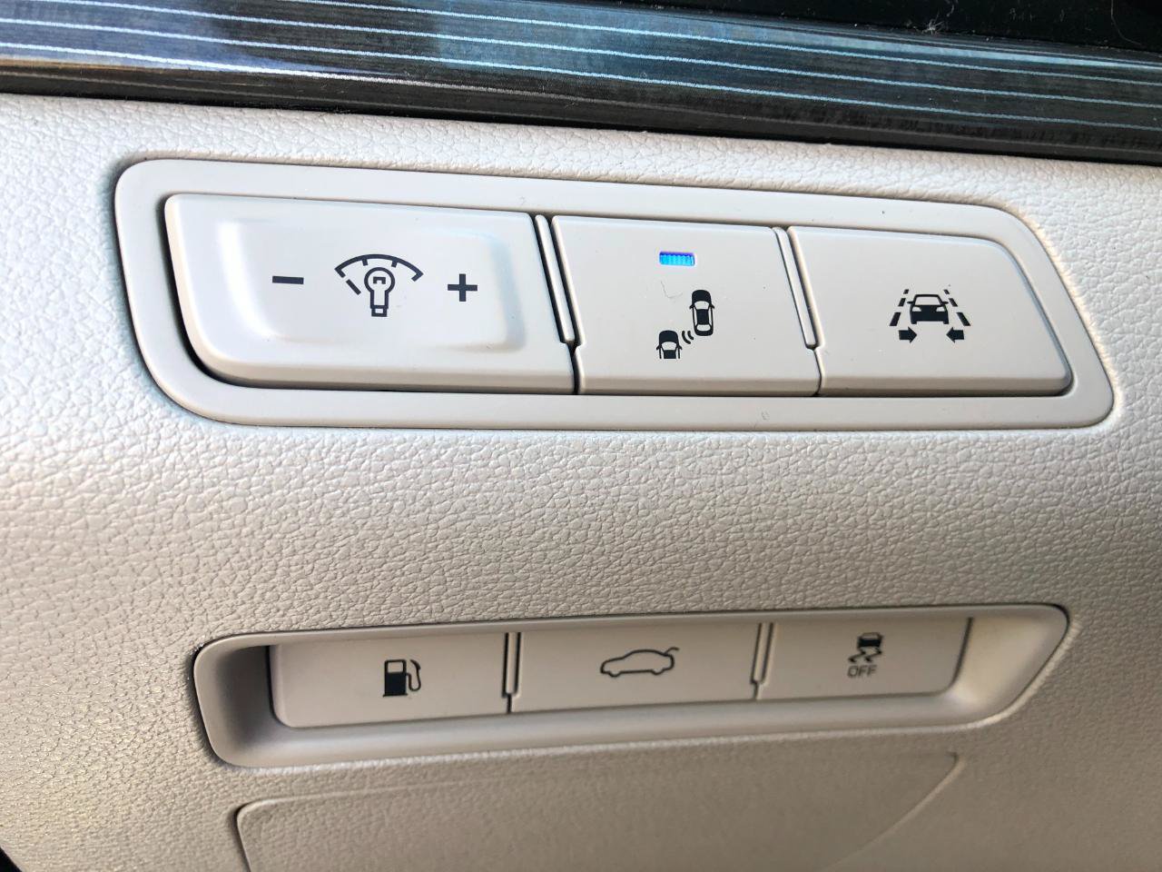 Used 2019 Hyundai Sonata Limited FWD image 24