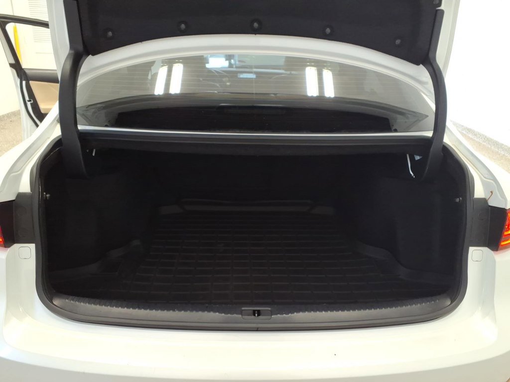 Used 2014 Lexus IS 250 w/ Navigation Package image 26