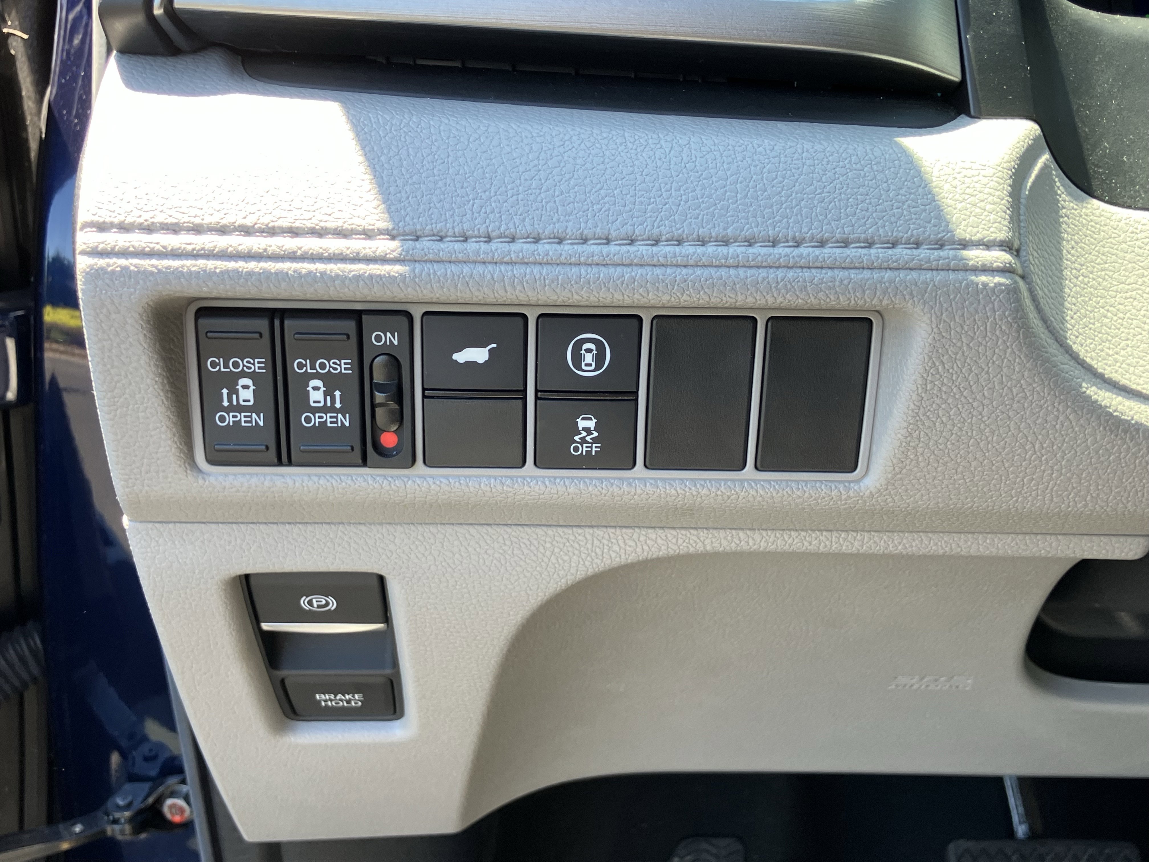 Certified 2024 Honda Odyssey EX-L image 19