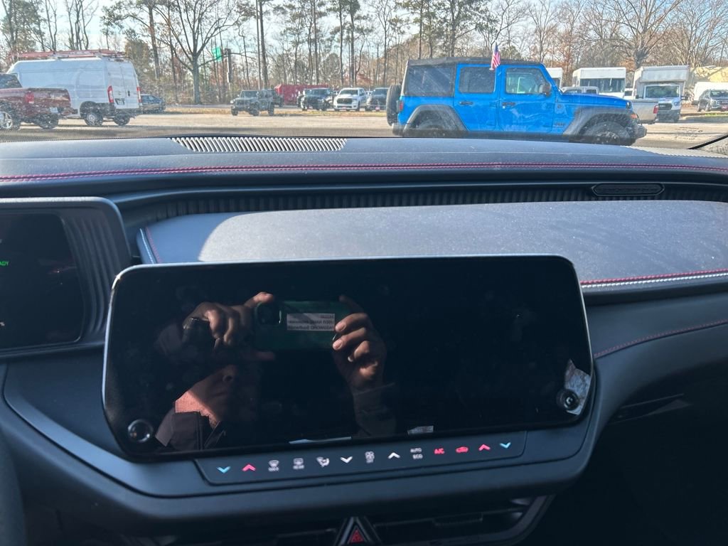 New 2025 Dodge Charger R/T w/ Quick Order Package 25M R/T image 16