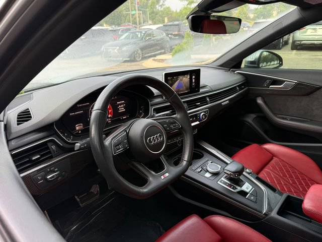 Used 2019 Audi S4 Premium Plus w/ Premium Plus Package AWD/4WD image 5