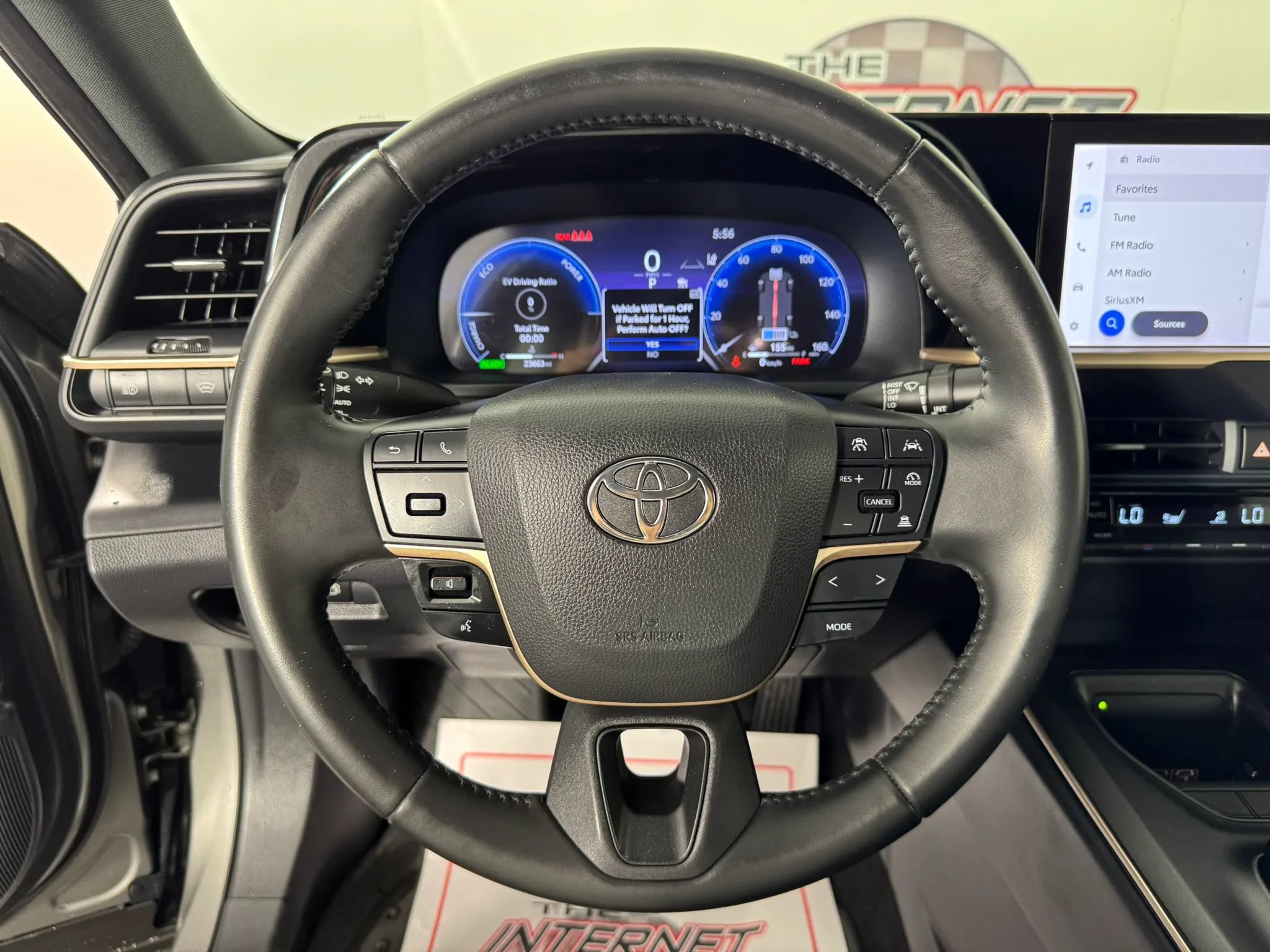 Used 2023 Toyota Crown AWD/4WD image 13