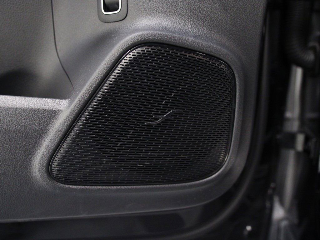Certified 2025 Mercedes-Benz GLA 250 4MATIC image 24