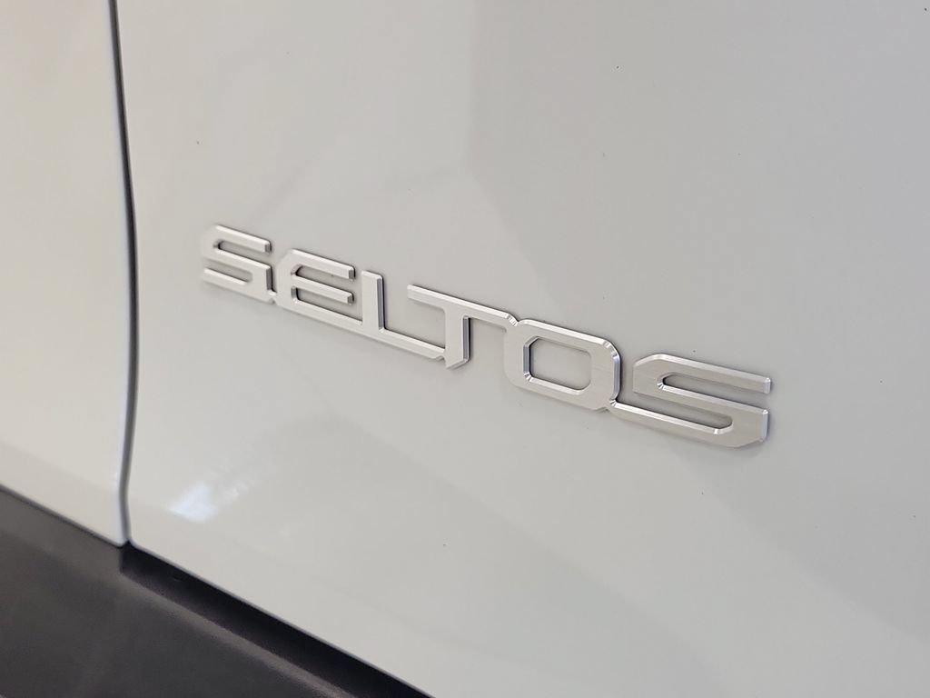 Used 2024 Kia Seltos S AWD/4WD image 8