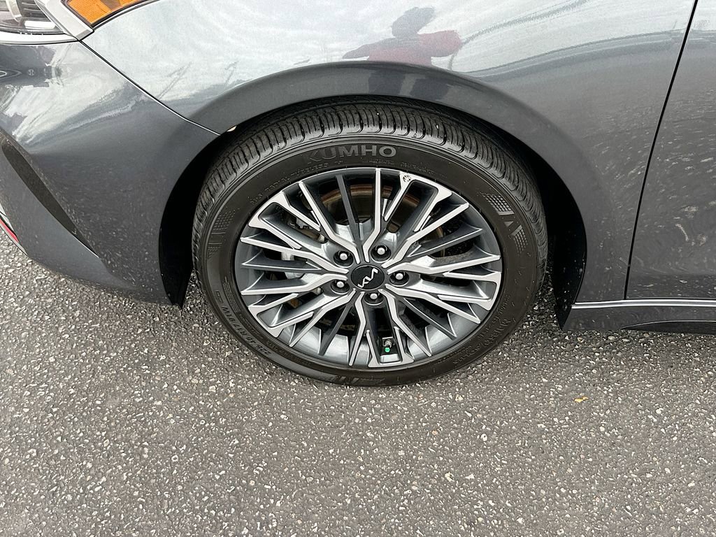 Used 2023 Kia Forte GT-Line w/ GT-Line Technology Package image 30