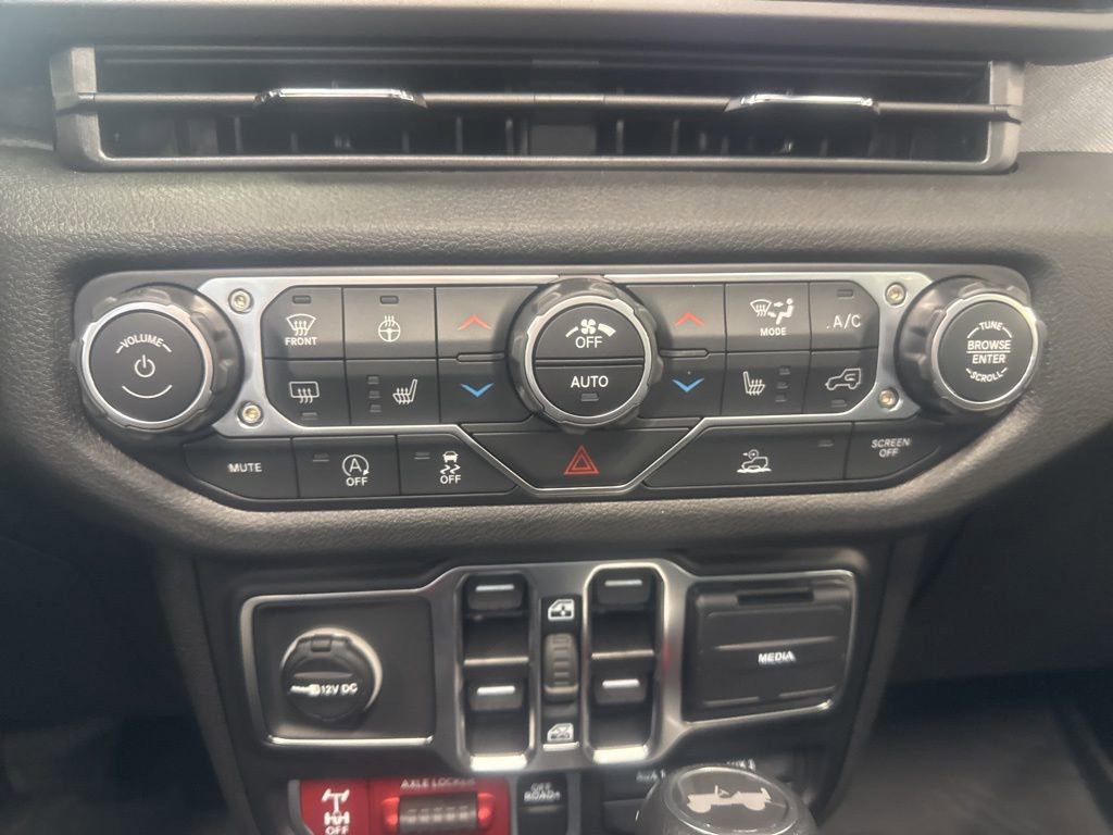 New 2025 Jeep Wrangler Willys image 25