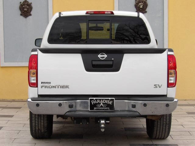 Used 2016 Nissan Frontier SV w/ SV Value Truck Package image 4