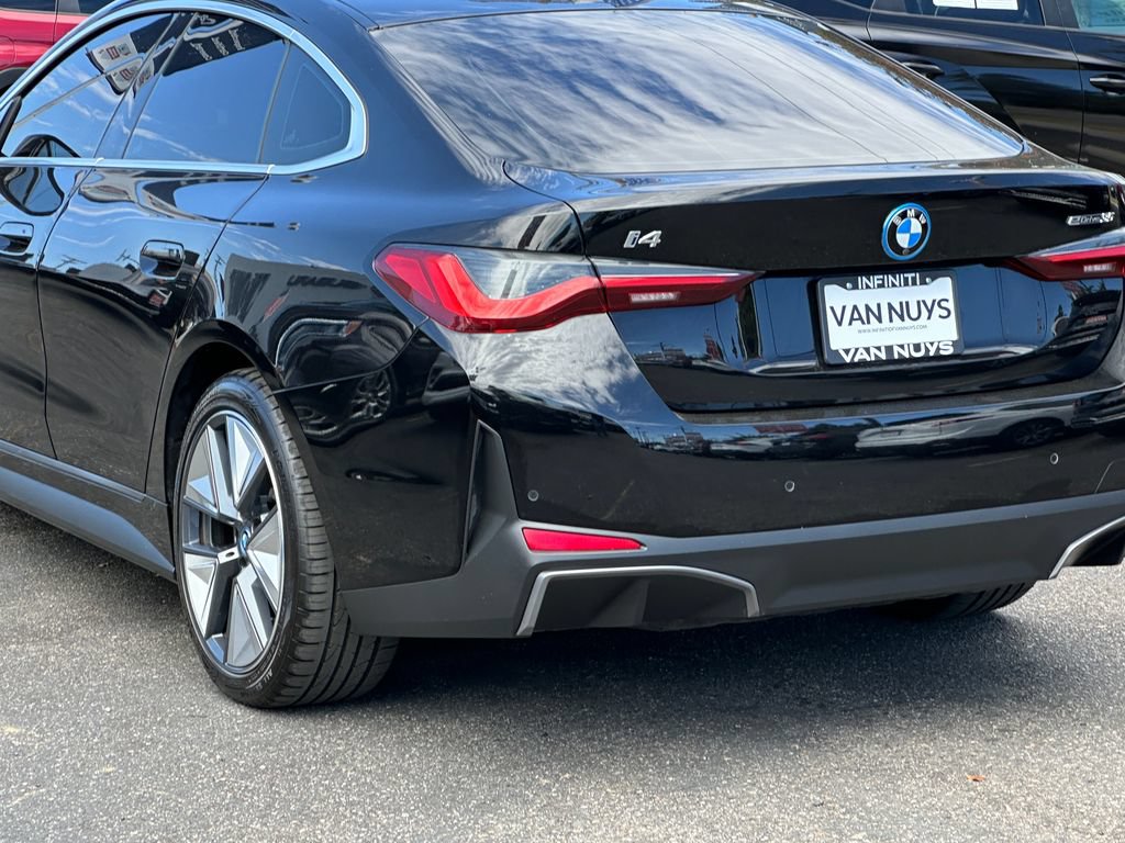 Used 2023 BMW i4 eDrive35 w/ Premium Package RWD image 5