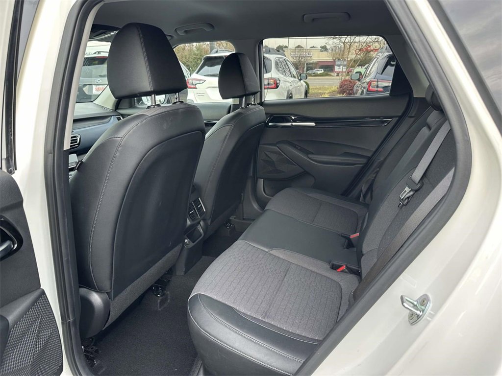 Used 2023 Kia Seltos S w/ Navigation Package image 15