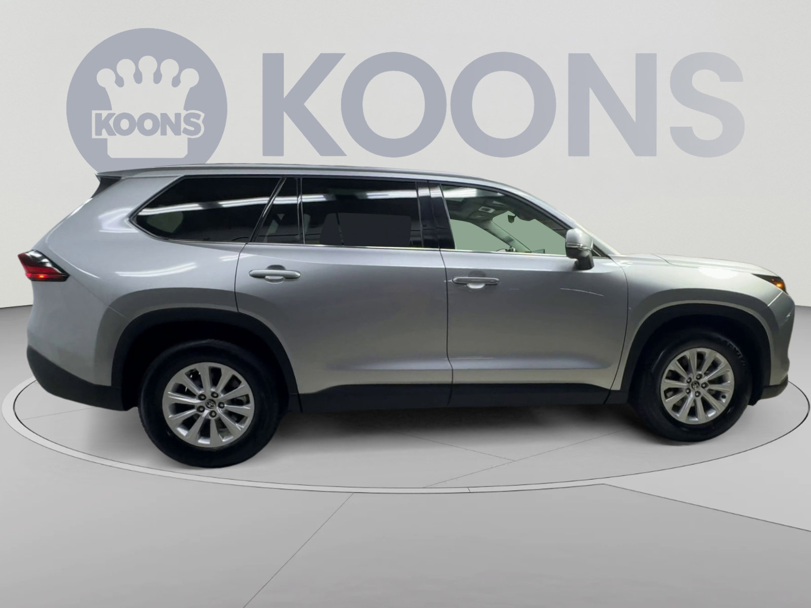 Used 2025 Toyota Grand Highlander FWD image 12