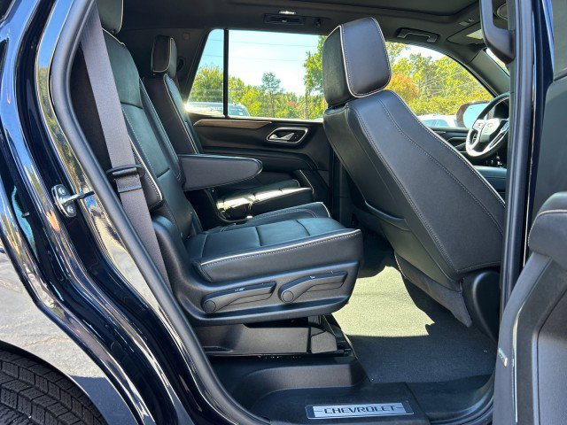 Used 2024 Chevrolet Tahoe Premier w/ Premium Package image 43