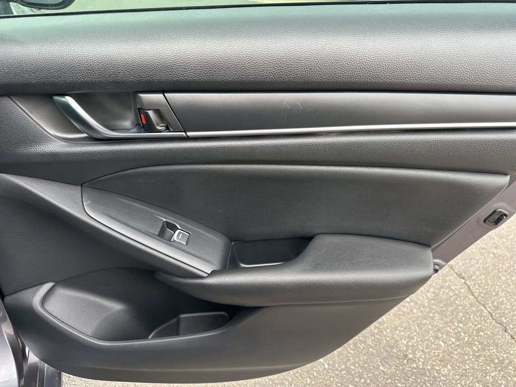 Used 2020 Honda Accord Sport image 27