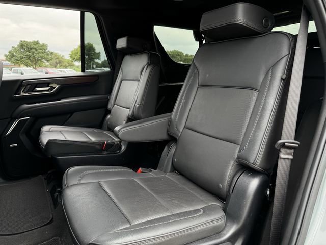 Used 2025 GMC Yukon Denali AWD/4WD image 28