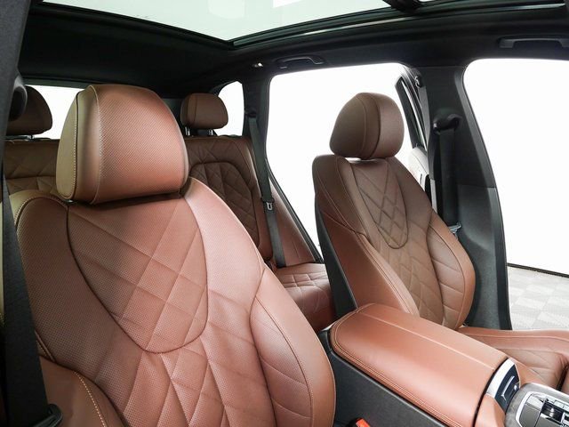 Used 2024 BMW X5 xDrive40i w/ Premium Package image 24