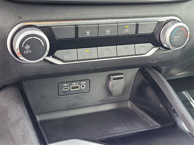 Used 2024 Nissan Altima 2.5 SV image 14