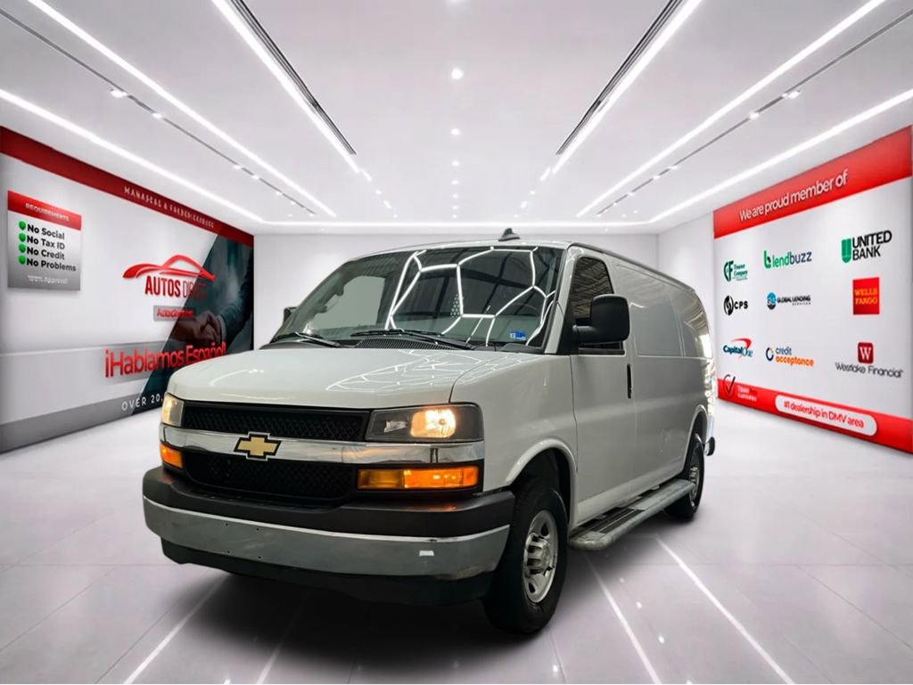 Used 2024 Chevrolet Express 2500 w/ Driver Convenience Package image 4
